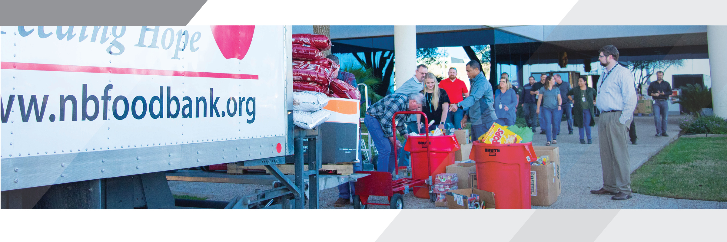 Rush Enterprises corporate employees working food drive